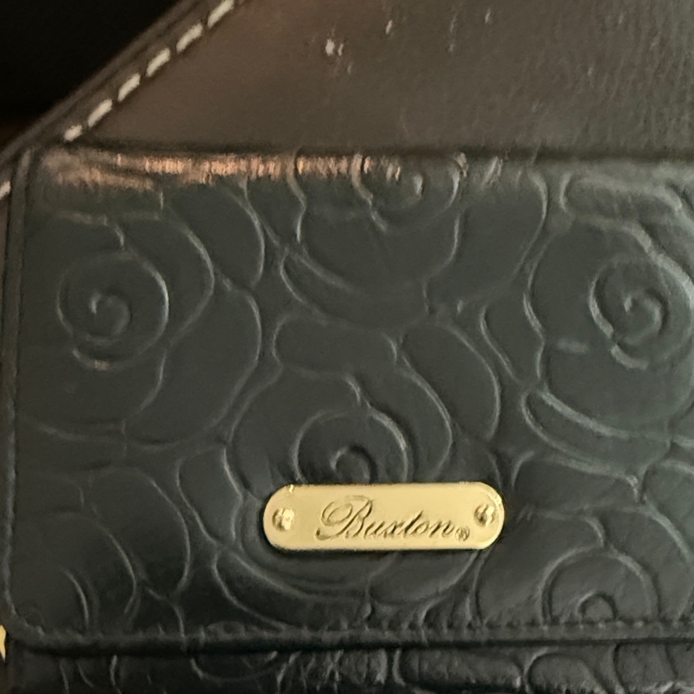 🧡 3 for $20 Buxton Black Floral Embossed Wallet